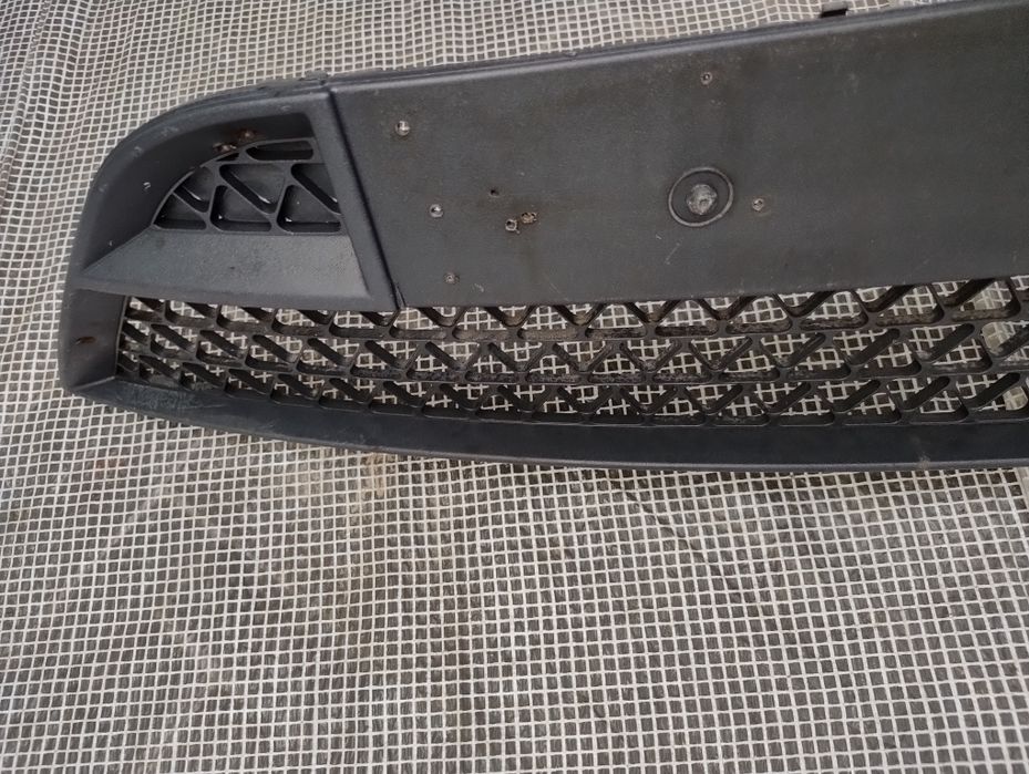 Ford Focus MK2 st kratka zderzaka środkowa st rs oryginał wysyłka