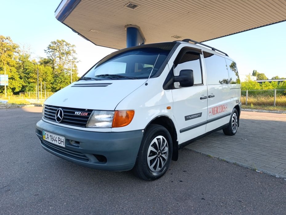 Продам Mercedes Vito пасажир 2.2 дизель.
