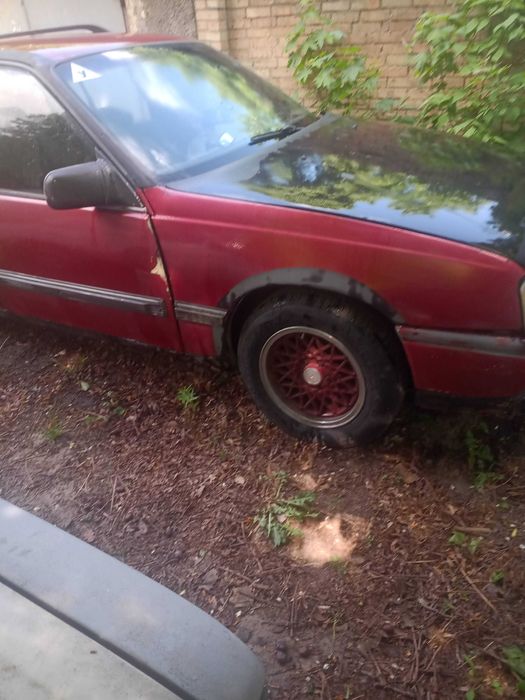 Продаётся: Опель омега А. 2.0л.