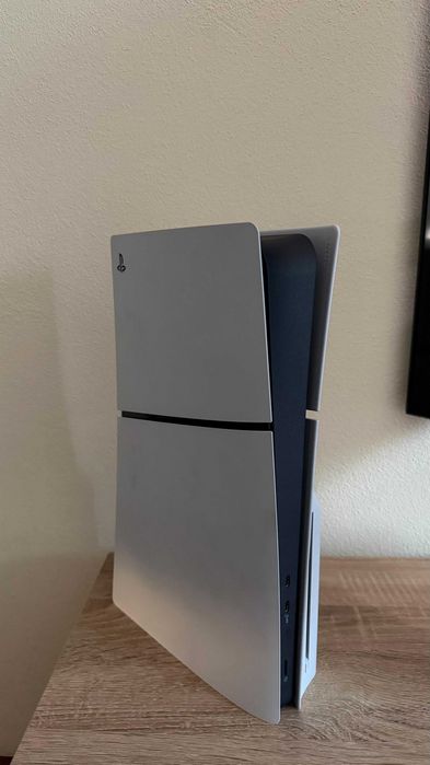 Playstation 5 com Unidade de Disco | 800 Gb | 1 Comando