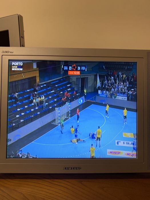 TV LCD Samsung LW15M13C