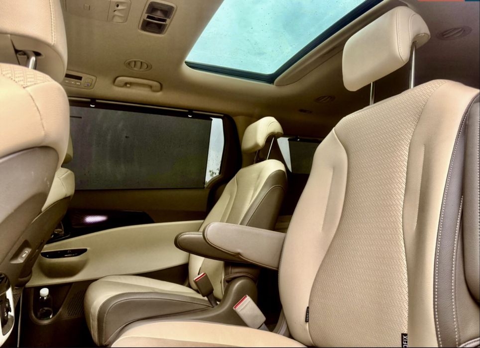 KIA Carnival Dizel. 2021r.