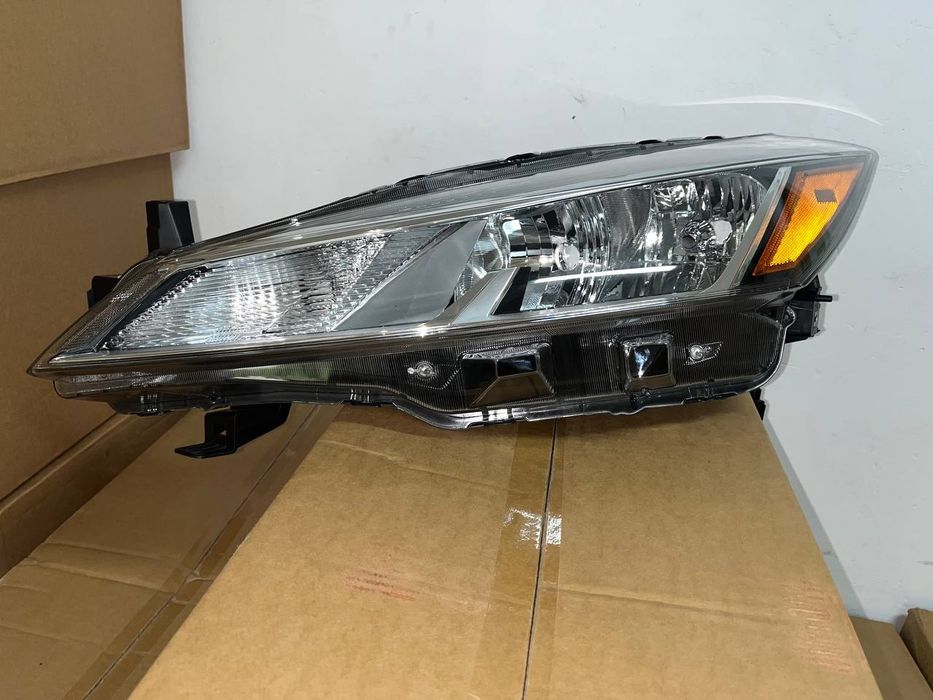 Фара ліва Nissan Kicks 2021 2022 2023 2024