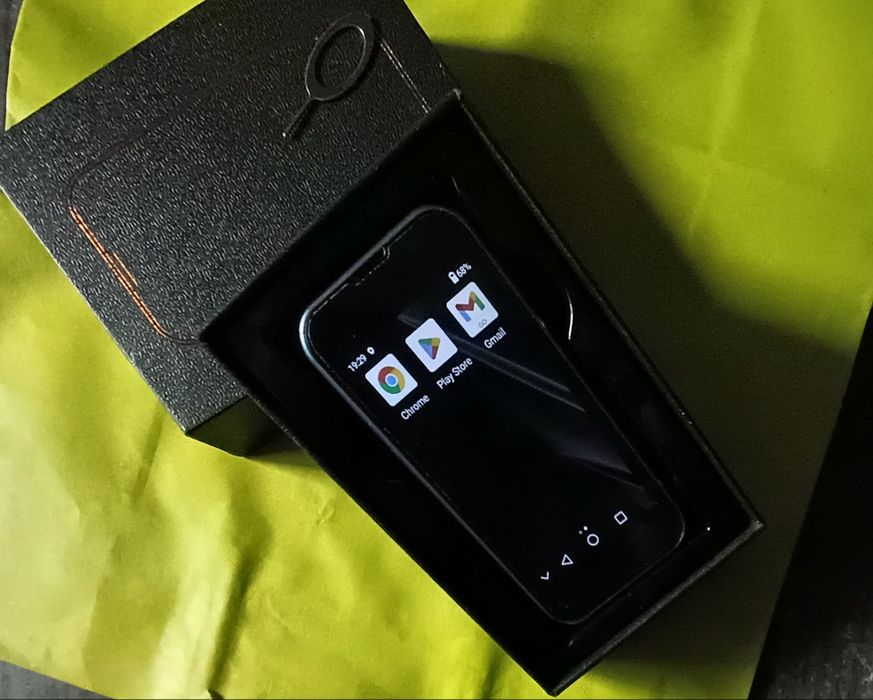 Mini telemóvel  como novo