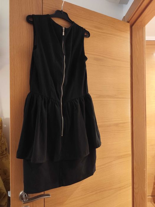 Vestidos pelos joelho