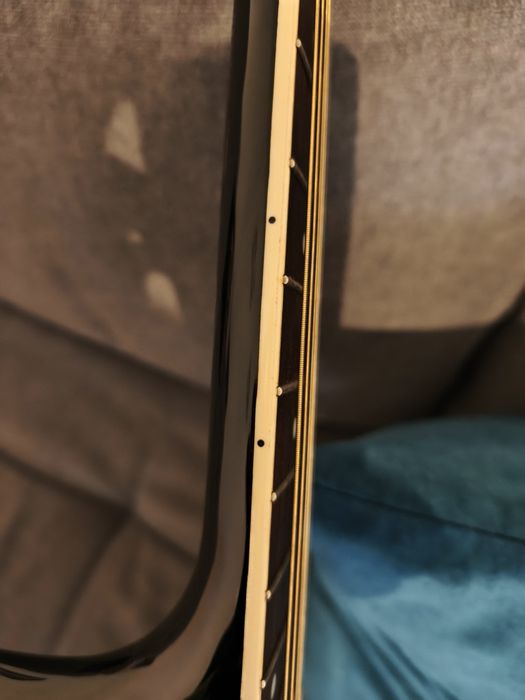 Guitarra semi acústica Cort