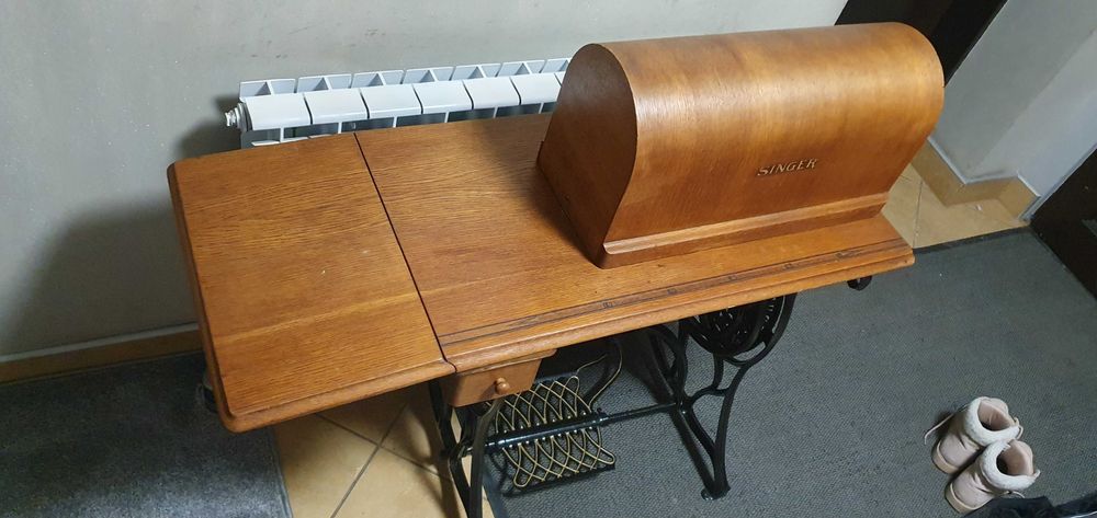 Antyk Stara Maszyna do szycia SINGER Zabytek KPL.