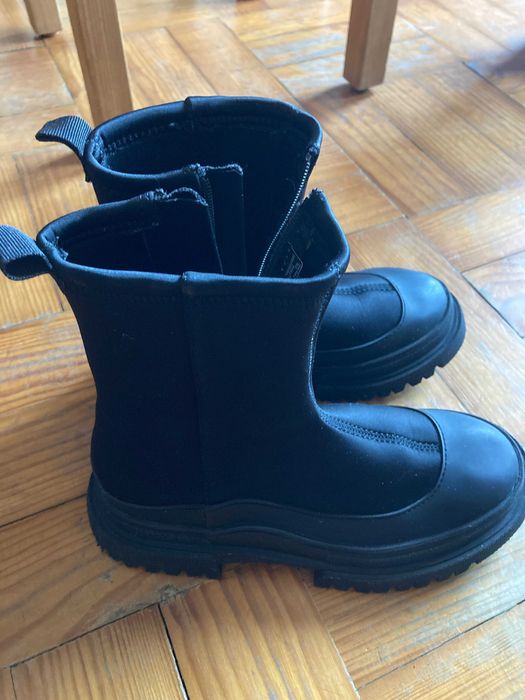 Botas Zara de menina, número 31, excelente estado