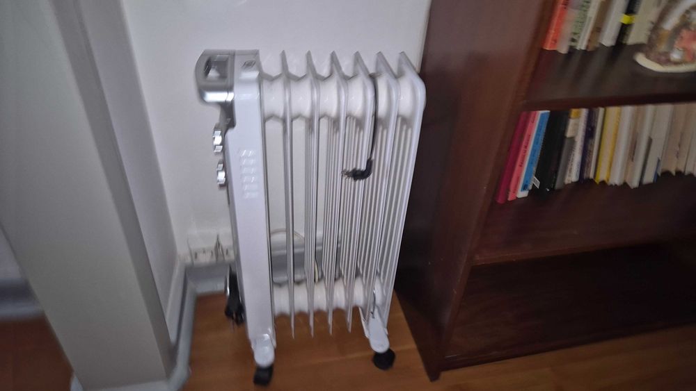 Aquecedor/radiador a Óleo FLAMA 2366FL