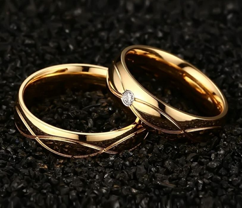 Aliança namoro - compromisso - casamento em ouro laminado 18K