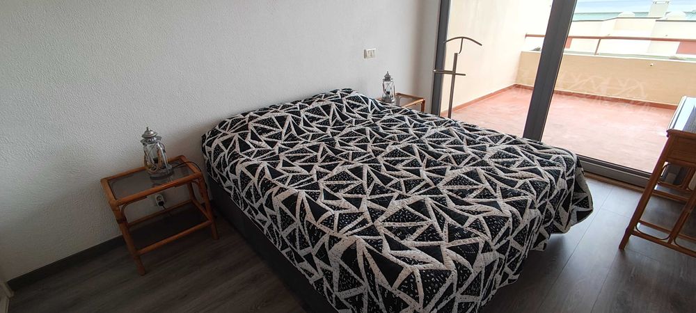 Casa T2 Duplex para férias em Sesimbra Vista-mar e Garagem LIVRE DE 22 A 29 AGOSTO