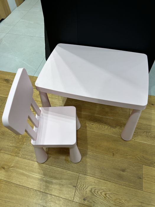 Stolik i krzesło IKEA