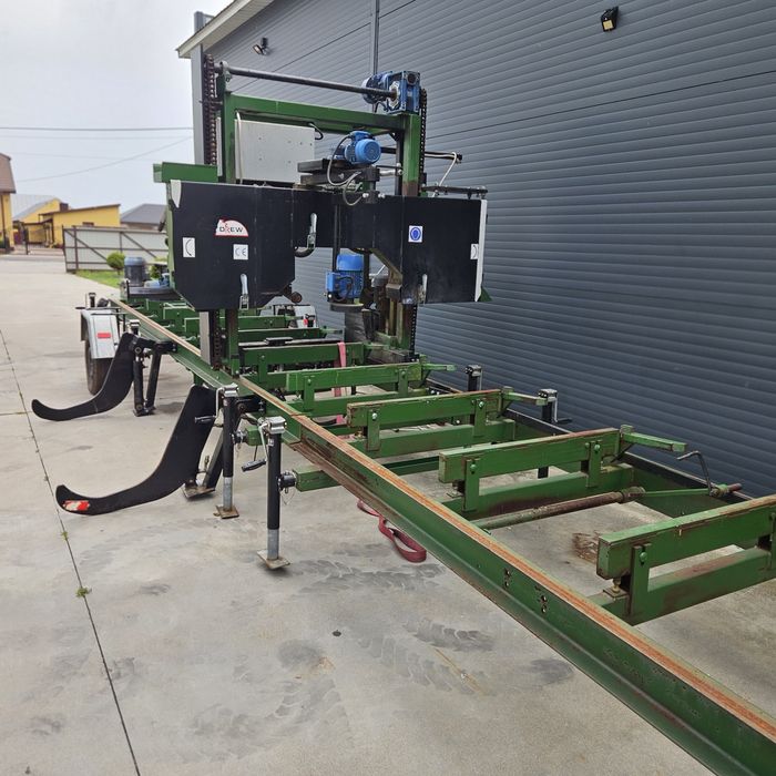 Trak taśmowy mobilny z hydrauliką  Boldrew