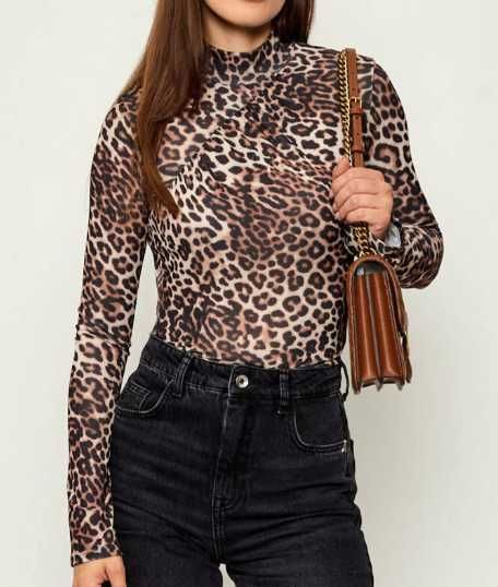 Bluza w cęntki zwierzęcy print