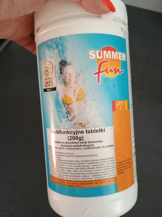 Multi funkcyjne tabletki do basenu