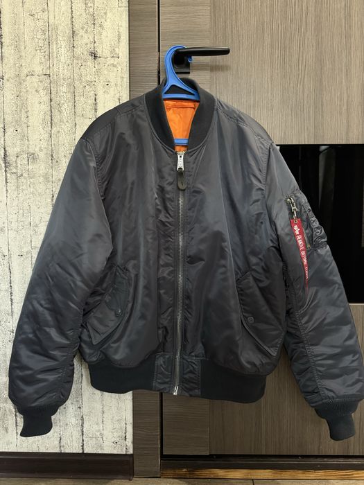 Бомбер Alpha Industries