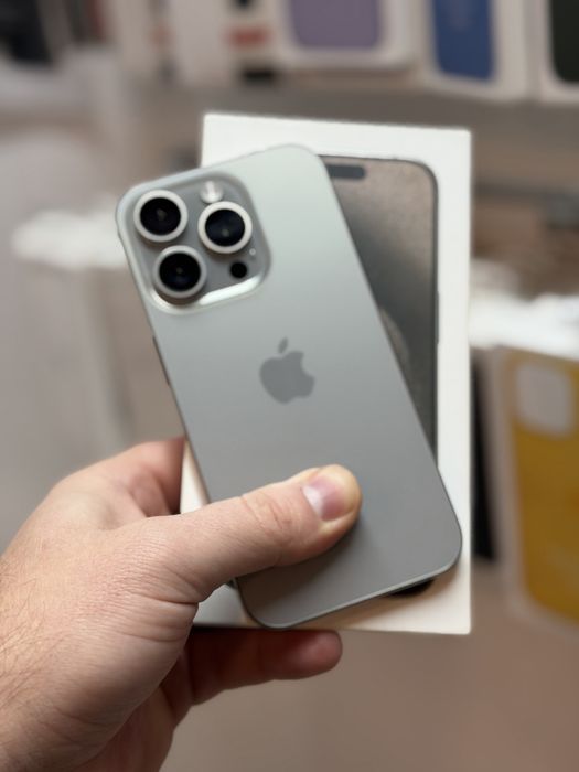 Iphone 15 pro  256 gb natural titanium. Обмен. Гарантия. Кредит