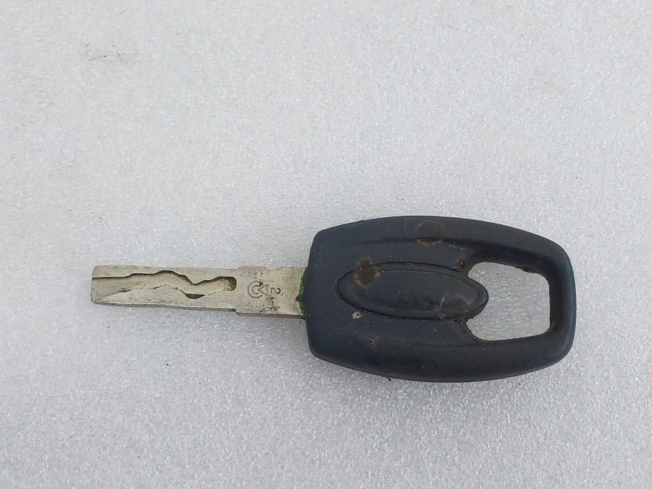 Canhão da ignição FORD Ka (RU8)