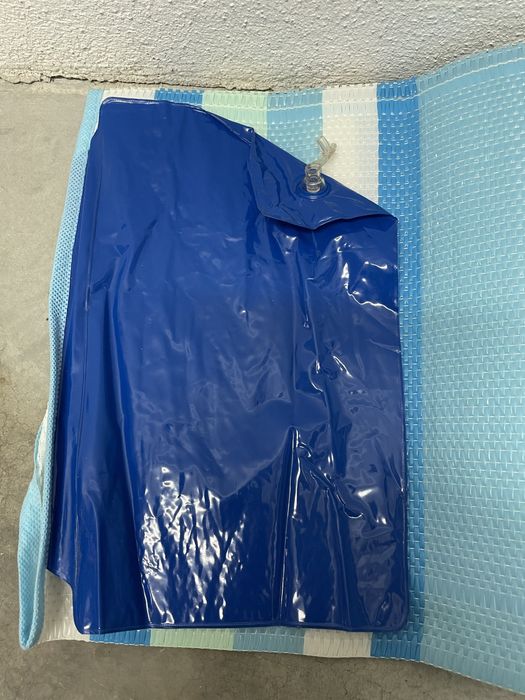 Tapete / resguardo campismo e pesca com almofada