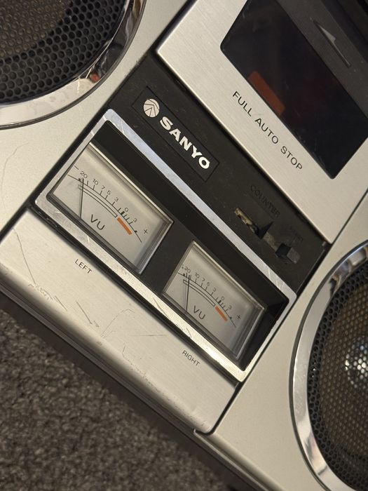 Radiomagnetofon boombox SANYO M4500K