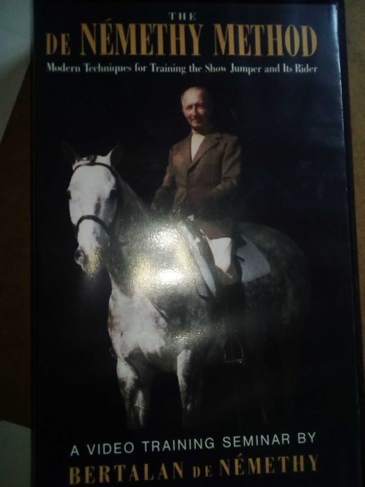 Aos cavaleiros e Centros Hípicos
