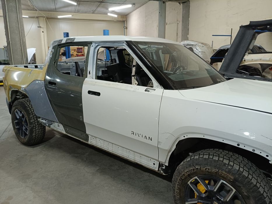 Ремонт та відновлення Rivian,  Tesla  , Zeekr,  BYD, ID4,  електромобілі