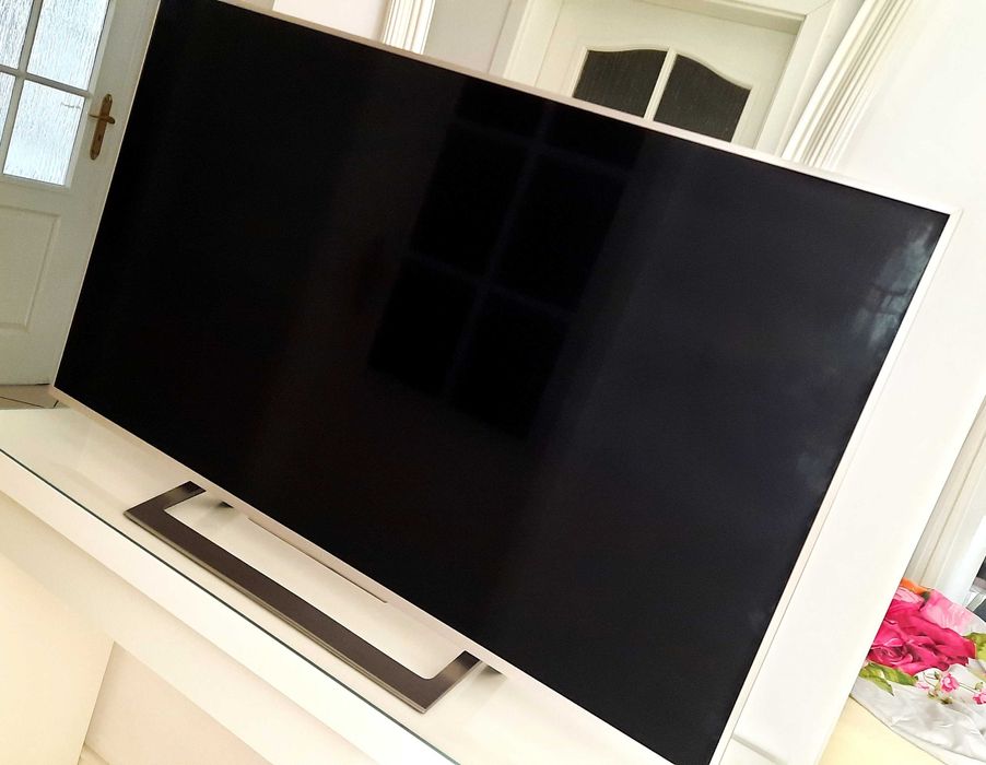 Telewizor SONY KD-49XD8077 - LED - Android - DVBT-2 - ULTRA CIENKI