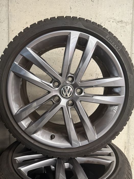 Jantes com pneus Originais Golf