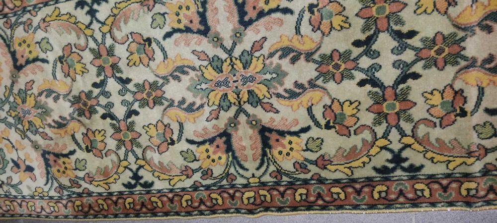 Tapete Persa tipo passadeira