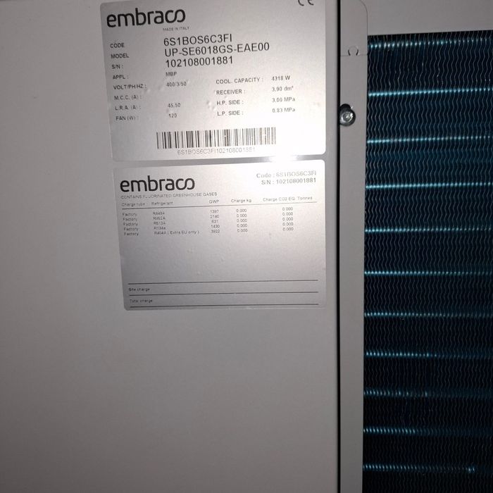 Unidade de condensação + Câmara Frigorífica + Vitrine Seminovas