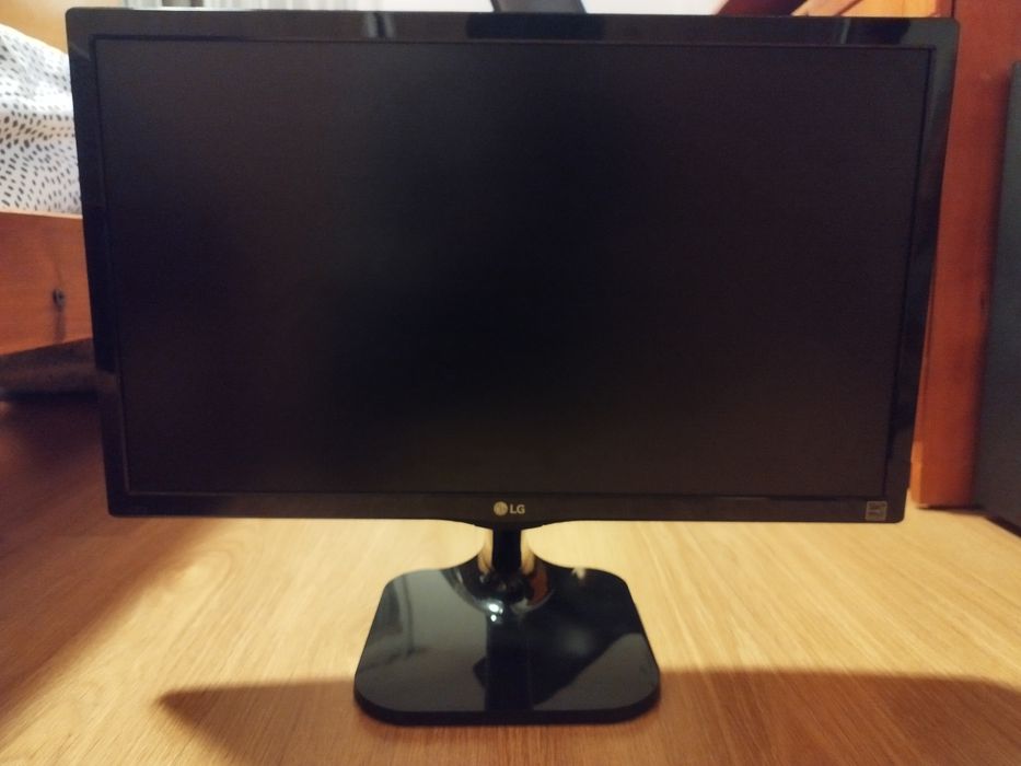 Monitor LG 22m47vq-p
