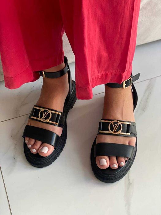 Сандалі Louis Vuitton Black босоніжки