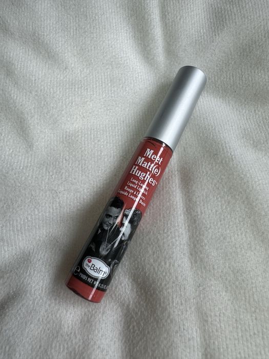 TheBalm matowa pomadka w płynie Honest