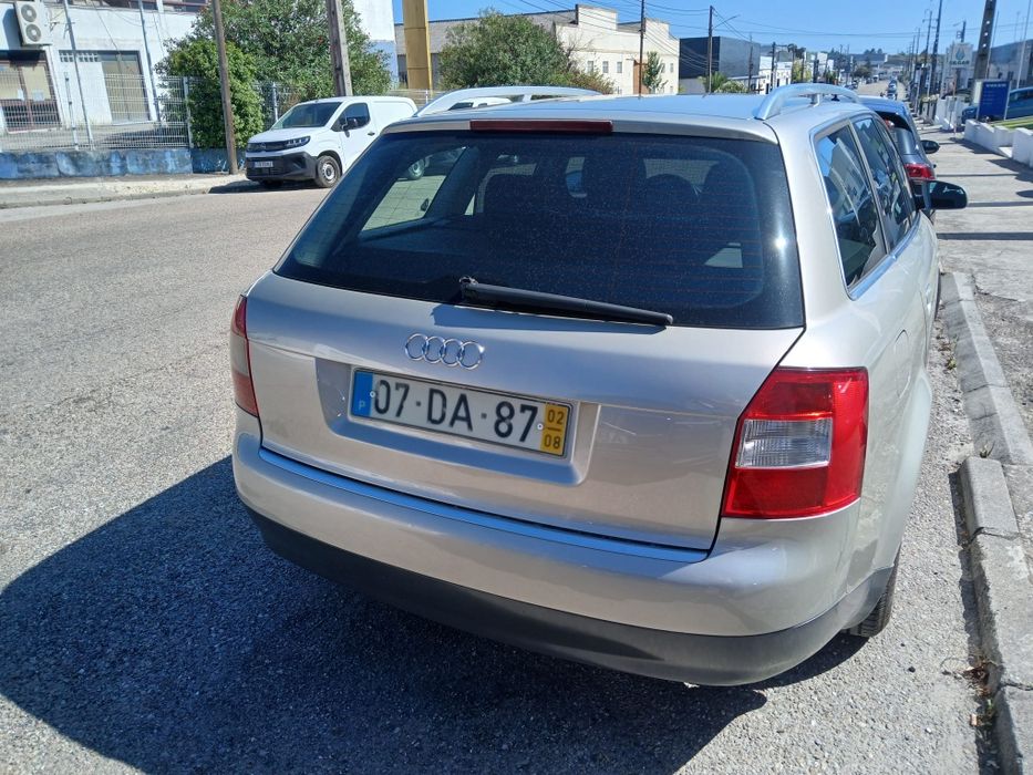 Audi A4 Avant TDI — photo 4
