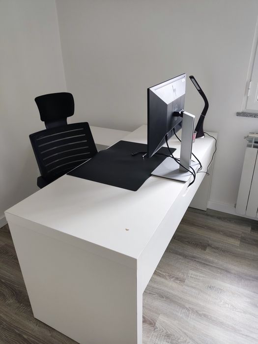 Secretária Extensível IKEA