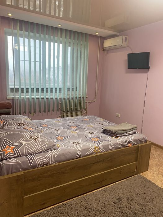 ЦЕНТР посуточно, почасово 1.2 комнатная кв от 800 до 1800 гр Договорна