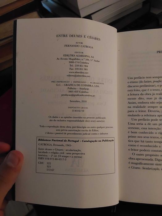 Entre Deuses e Césares, Fernando Catroga