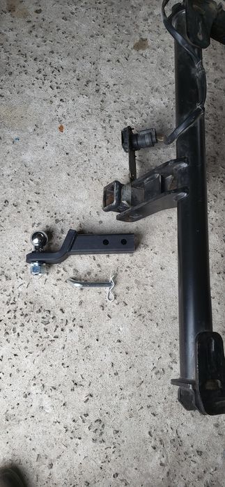 Розборка разборка Audi Q5 80A, Фаркоп Audi Q5 80a