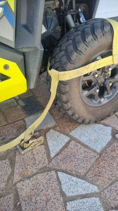 Cintas de fixação no atrelado