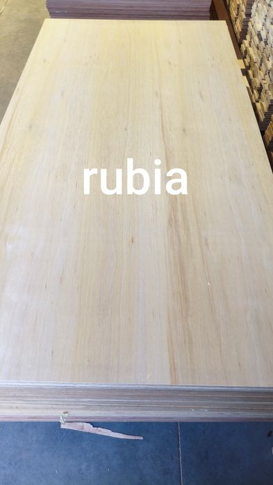 Sklejka liściasta rubia brzoza eukaliptus falcata 3,6mm  6mm 1250x2500mm 1525x1525