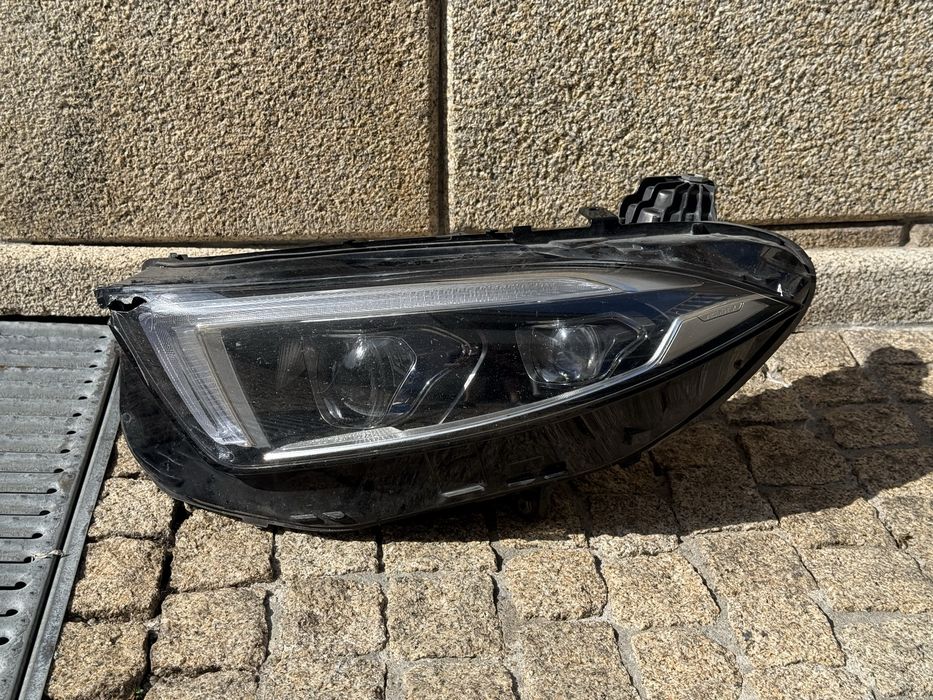 Farol LED Mercedes CLS C257