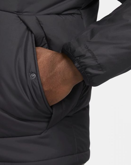 Курточка пуховик найк Nike jordan