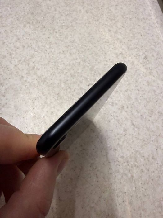 iPhone SE 2020 64 АКБ 100 новый заблокирован на запчасти
