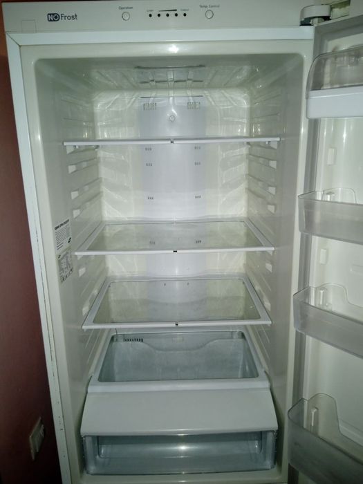 Холодильник SAMSUNG RL48RSBSW  No Frost