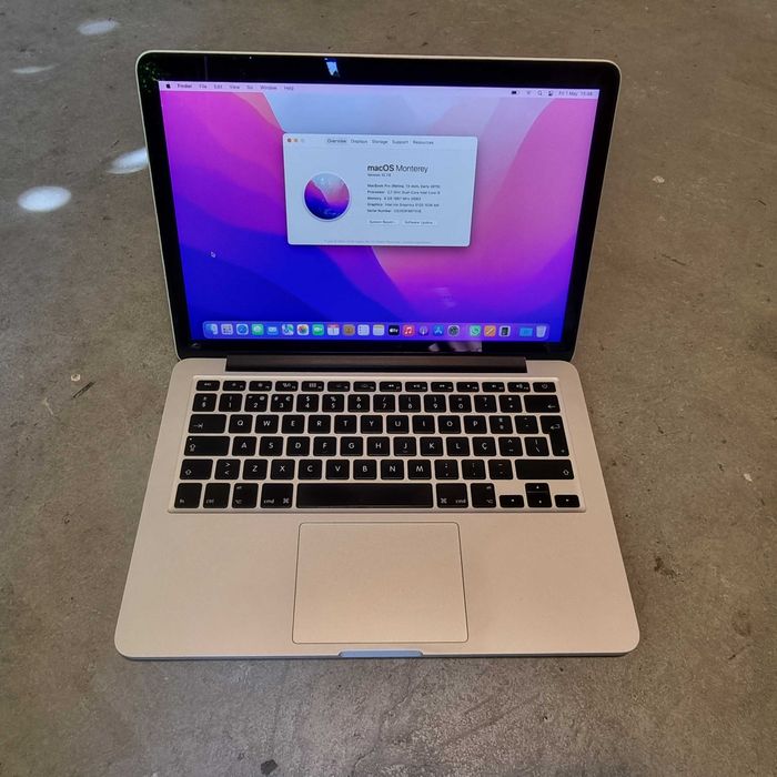 Macbook Pro 13 (2015) - Model A1502