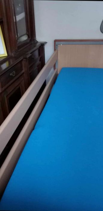 Cama Articulada Eléctrica Medley Ergo, Colchão Antiescaras e Sobre Col