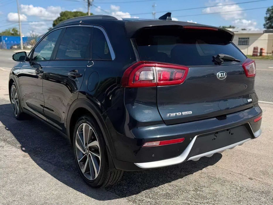 Kia Niro      2018