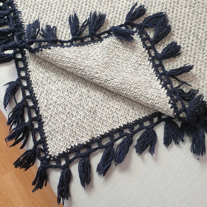 Вязаное пончо , накидка  теплое