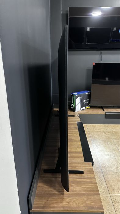 Телевізор Samsung 85DU7100 85DU7172 Neu 2024 гарантія 12 міс