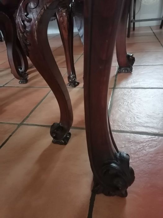 Mesa de jantar + 6 cadeiras Luís xv